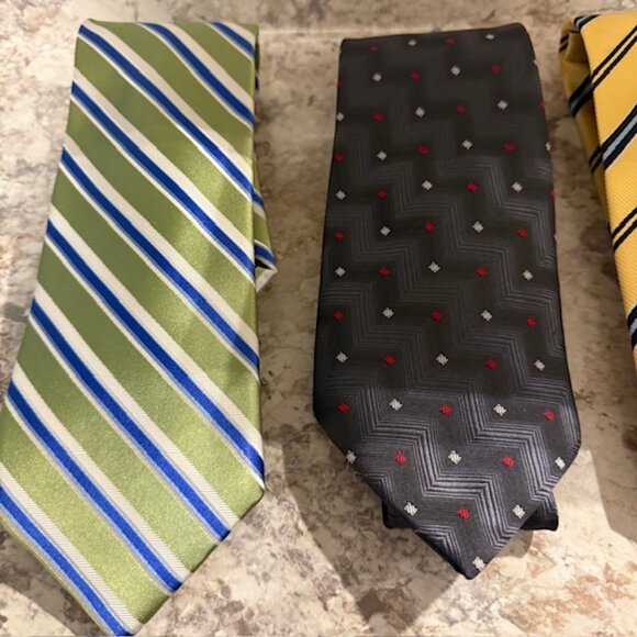 Lot of 12 Designer Neckties: Stafford, Saddlebred, Colours, Mashiko, Madison - Picture 2 of 10